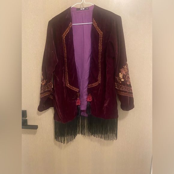 SOLD! Embroidered velvet jacket with tassels small nwot - Picture 4 of 5